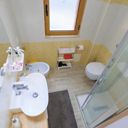 Pearl Harbor - Two Near Sea & Centre