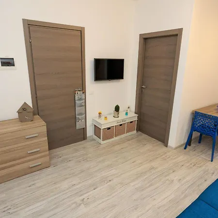 Pearl Harbor - Two Near Sea & Centre Otranto