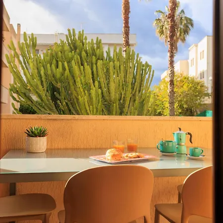 Pearl Harbor - Two Near Sea & Centre